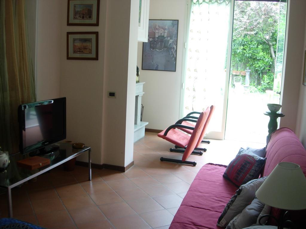 Appartamento Giardino Verde Модена Екстер'єр фото